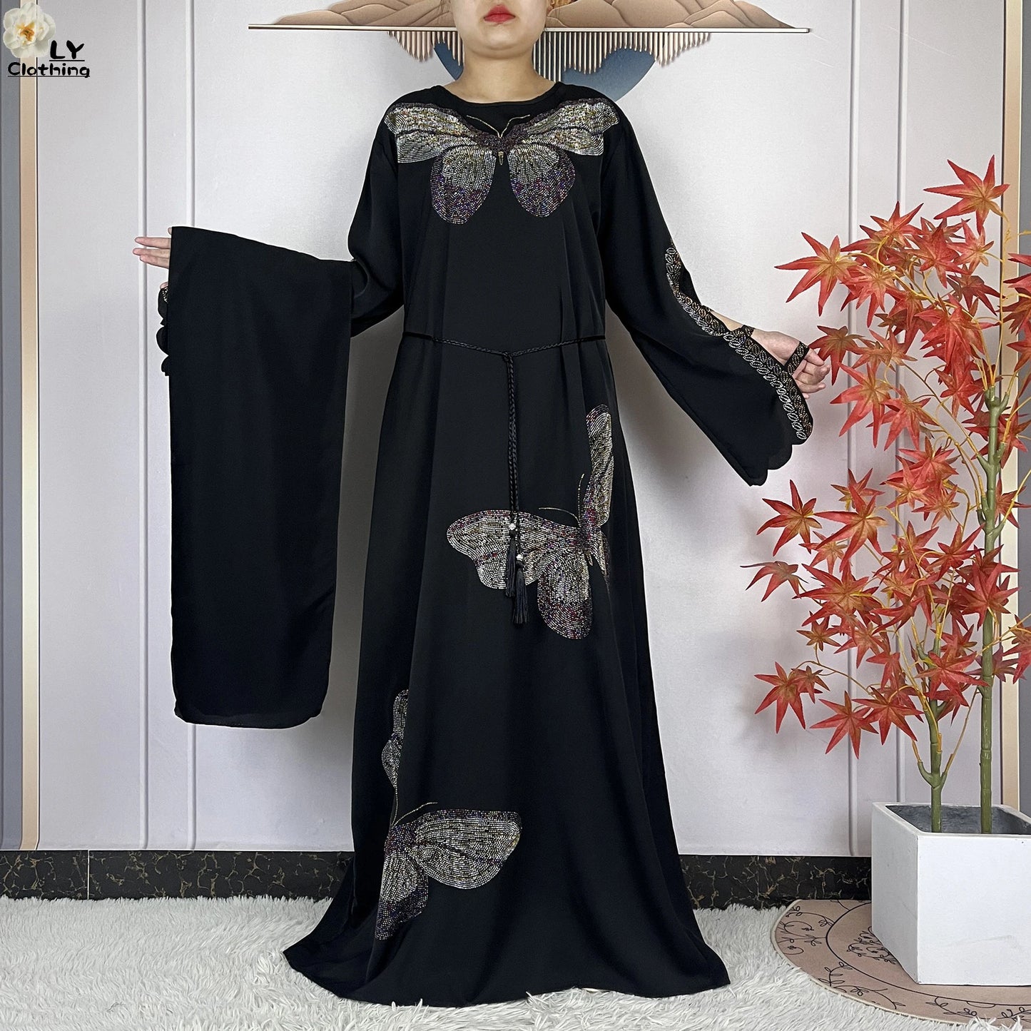 2025New Dubai Muslim Women Elegant Dress African Abaya Loose Butterfly Pattern Diamond Islamic Long Sleeve Turkey Femme Clothing