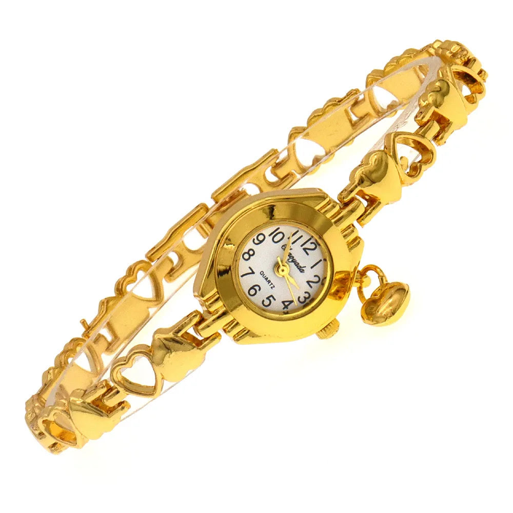 Hollow Out Heart Women Bracelet Watch Fashion Valentine's Day Gift Quartz Ladies' Clock Small Dial Delicate Woman Wristwatch