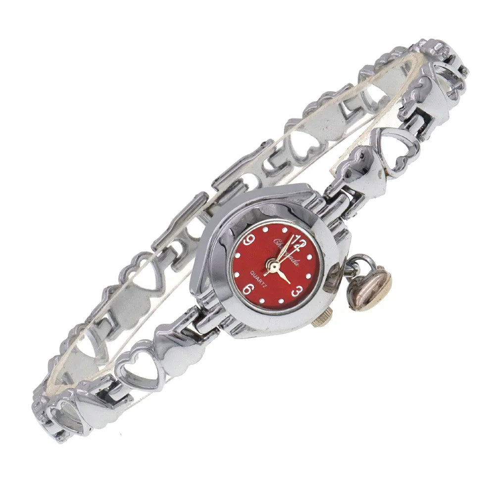 Hollow Out Heart Women Bracelet Watch Fashion Valentine's Day Gift Quartz Ladies' Clock Small Dial Delicate Woman Wristwatch