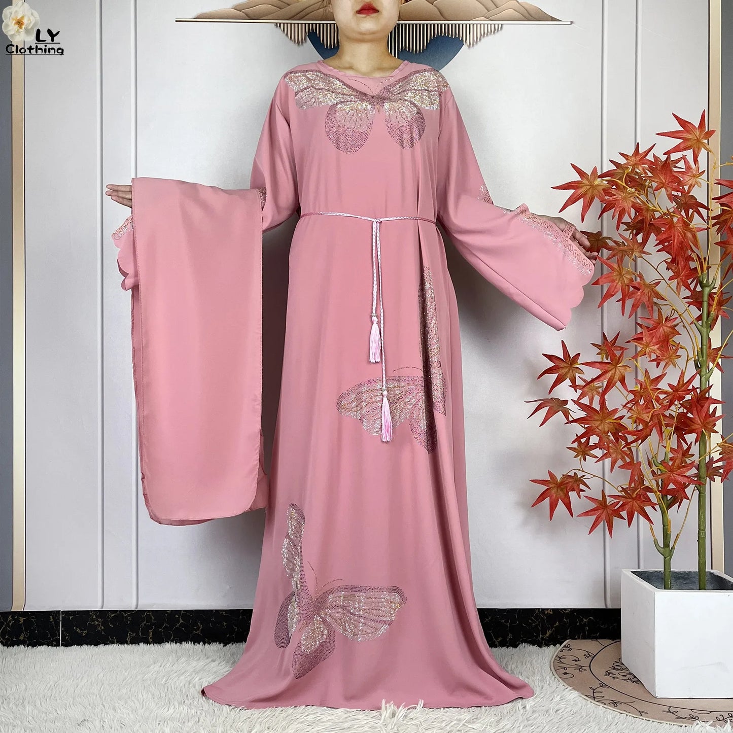 2025New Dubai Muslim Women Elegant Dress African Abaya Loose Butterfly Pattern Diamond Islamic Long Sleeve Turkey Femme Clothing