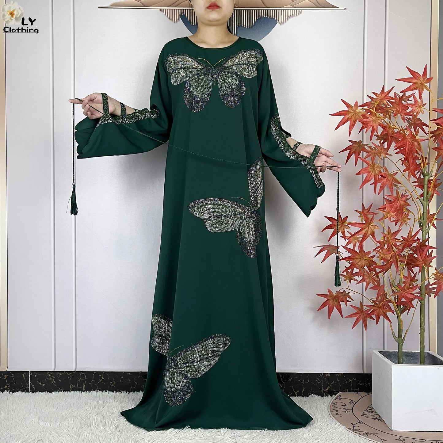 2025New Dubai Muslim Women Elegant Dress African Abaya Loose Butterfly Pattern Diamond Islamic Long Sleeve Turkey Femme Clothing